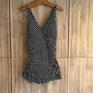 New Ocean Dreams Signature X-Back Black/White Polka Dot One Piece Size 16